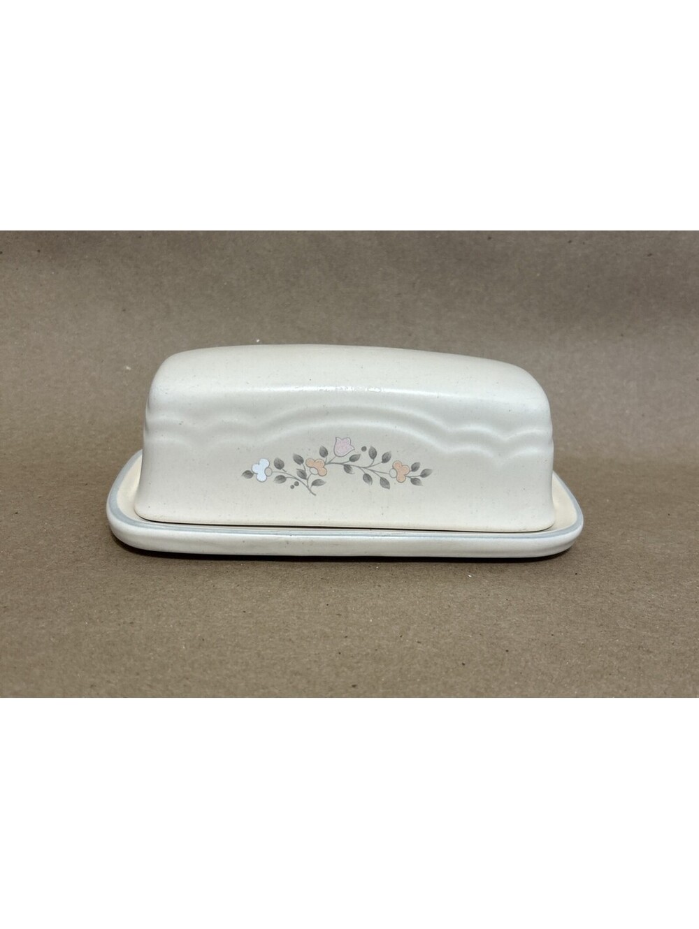 Pfaltzgraff  Remembrance 1/4 Lb. Covered Butter Dish USA Vintage Retired 028 VTG